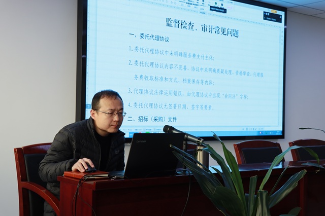 IMG_6717(1).jpg IMG_6717(1).jpg