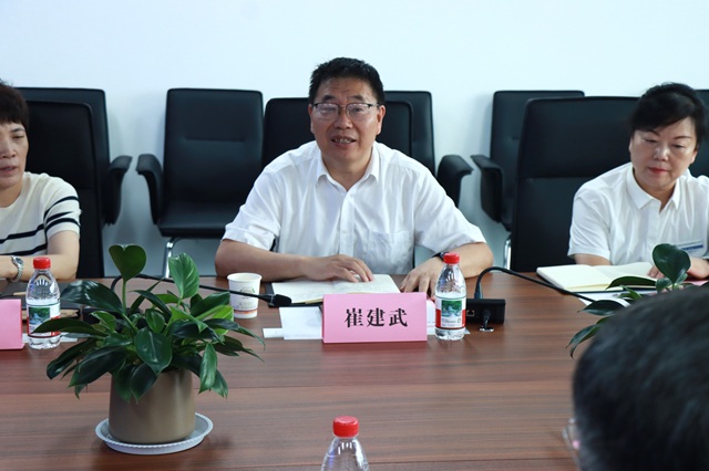 IMG_9875.JPG IMG_9875.JPG